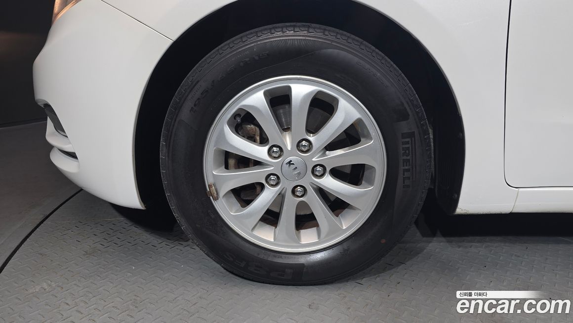 Kia K3 2015