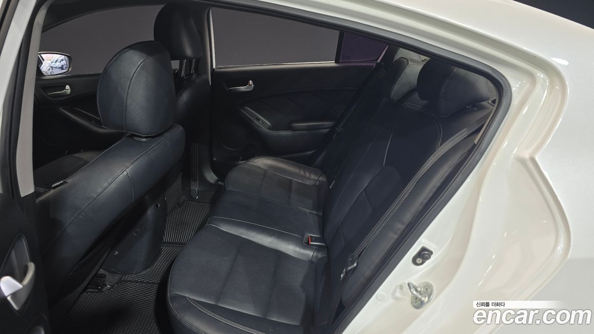 Kia K3 2015