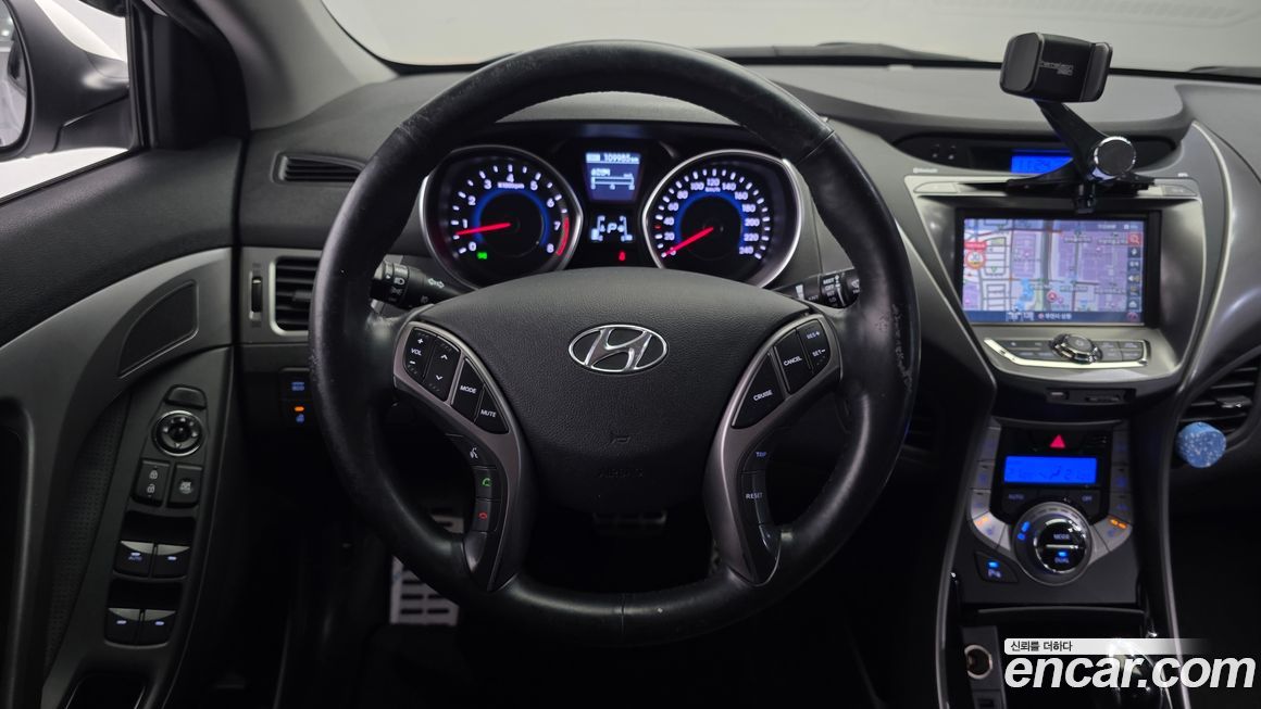 Hyundai AVANTE 2014