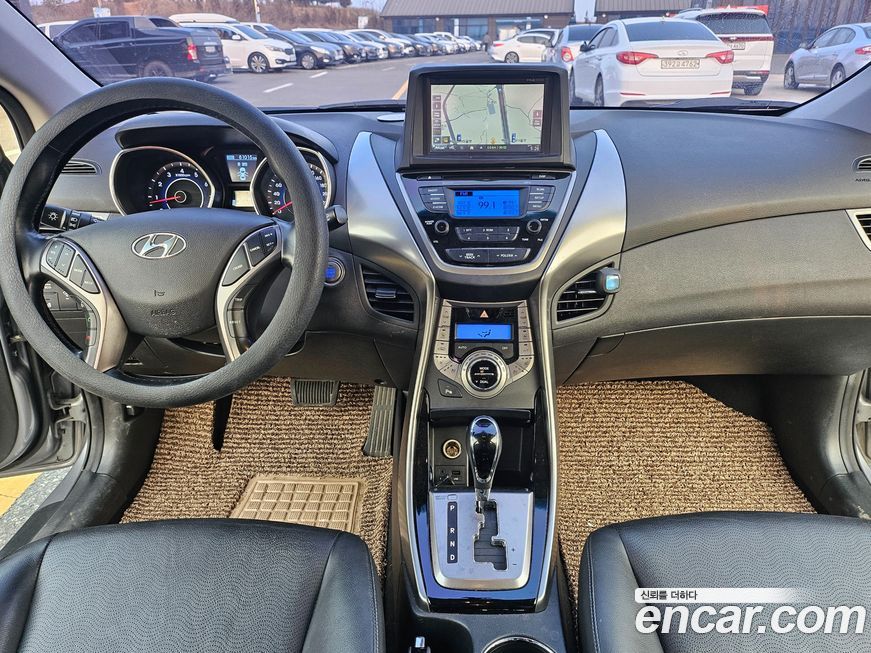 Hyundai AVANTE 2014