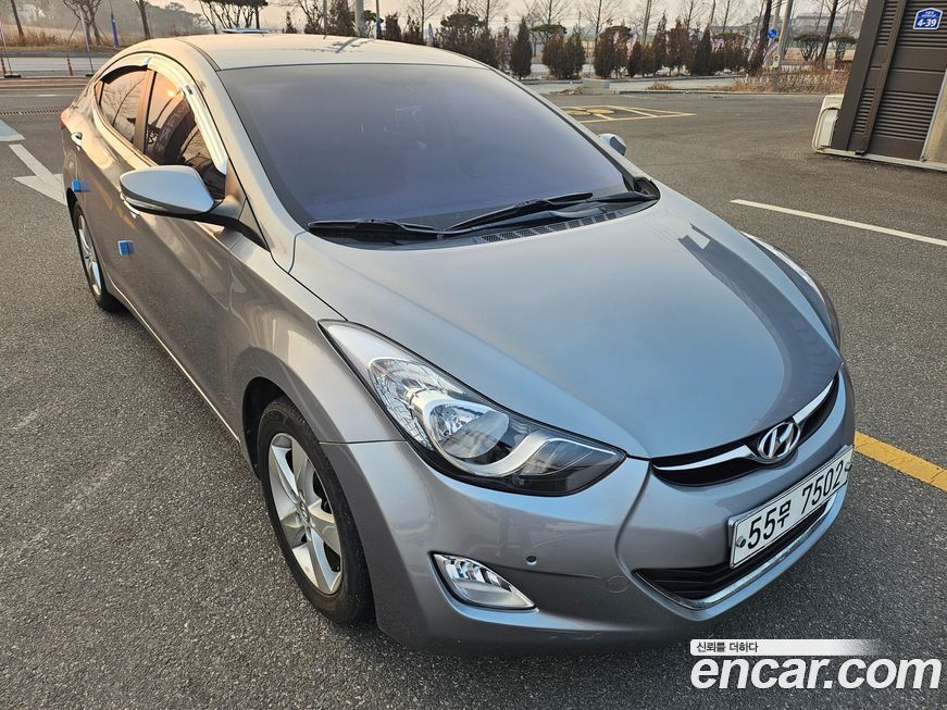 Hyundai AVANTE 2014