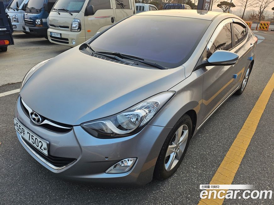 Hyundai AVANTE 2014