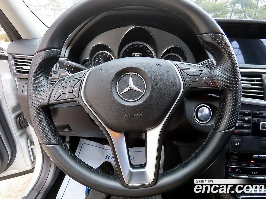 Mercedes-Benz E-Class 2013