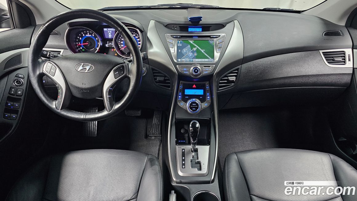 Hyundai AVANTE 2014