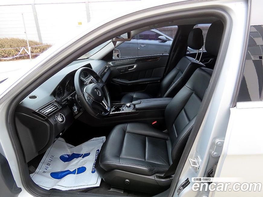 Mercedes-Benz E-Class 2013