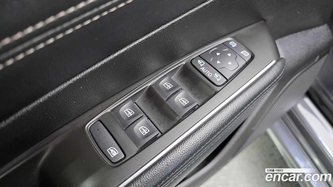 Renault-KoreaSamsung SM6 2016