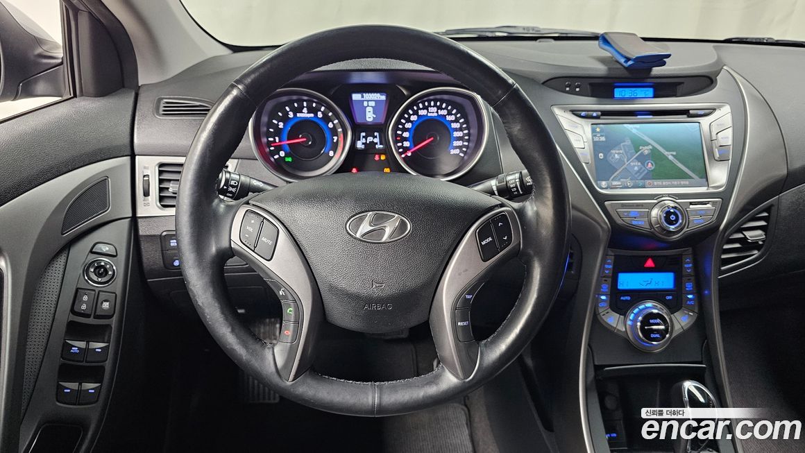 Hyundai AVANTE 2014