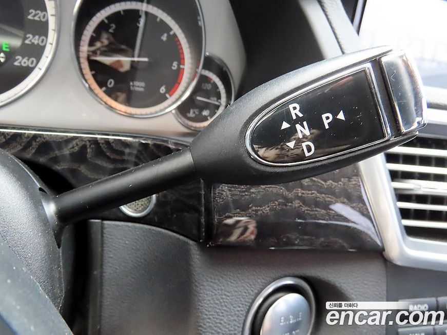 Mercedes-Benz E-Class 2013