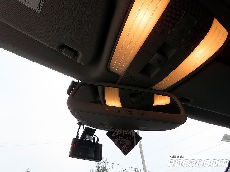 Mercedes-Benz E-Class 2013