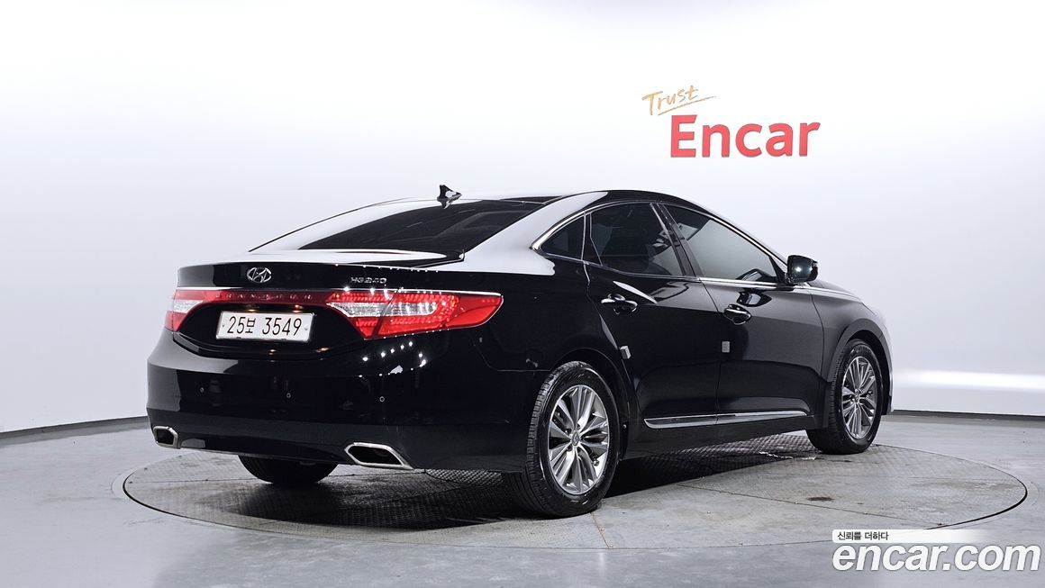 Hyundai Grandeur 2015