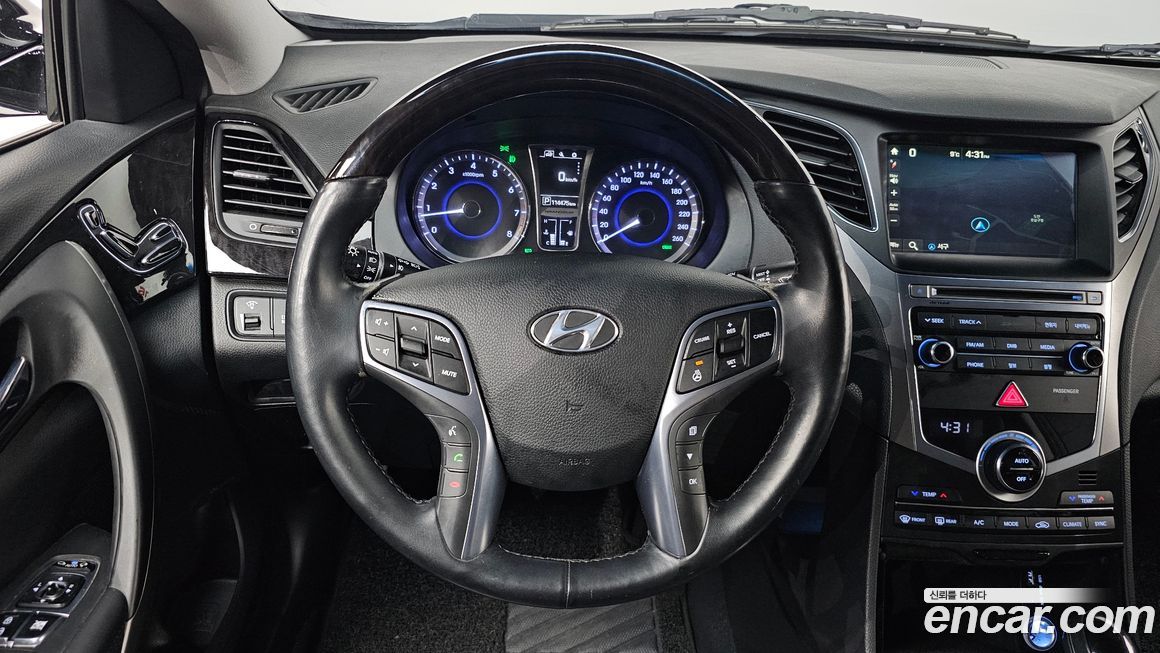 Hyundai Grandeur 2015