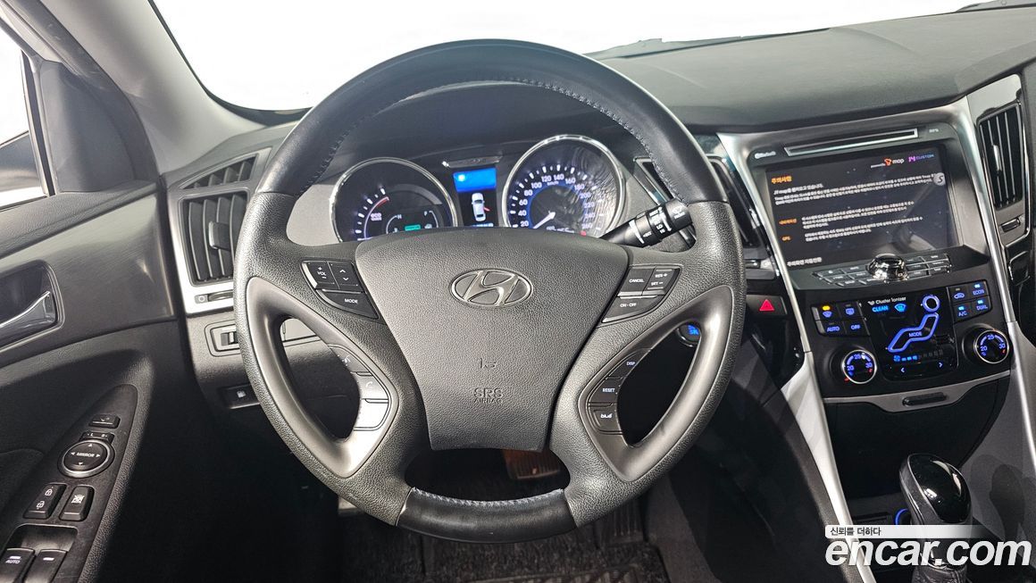Hyundai Sonata 2012