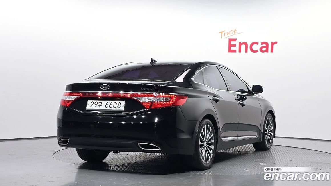 Hyundai Grandeur 2014