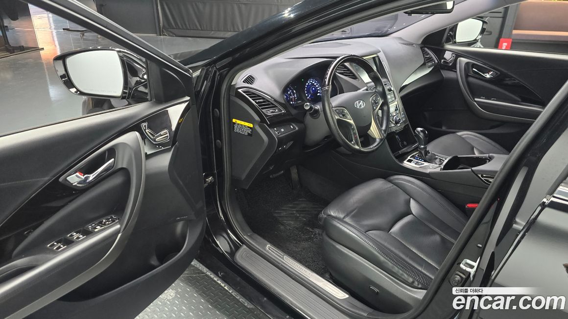 Hyundai Grandeur 2014