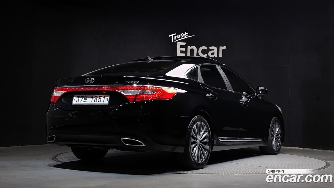 Hyundai Grandeur 2014