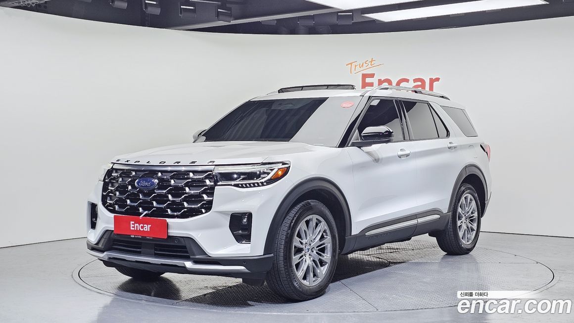 Ford Explorer 2025