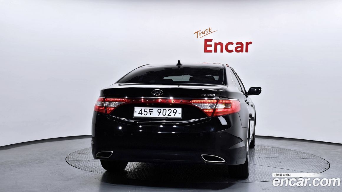 Hyundai Grandeur 2012