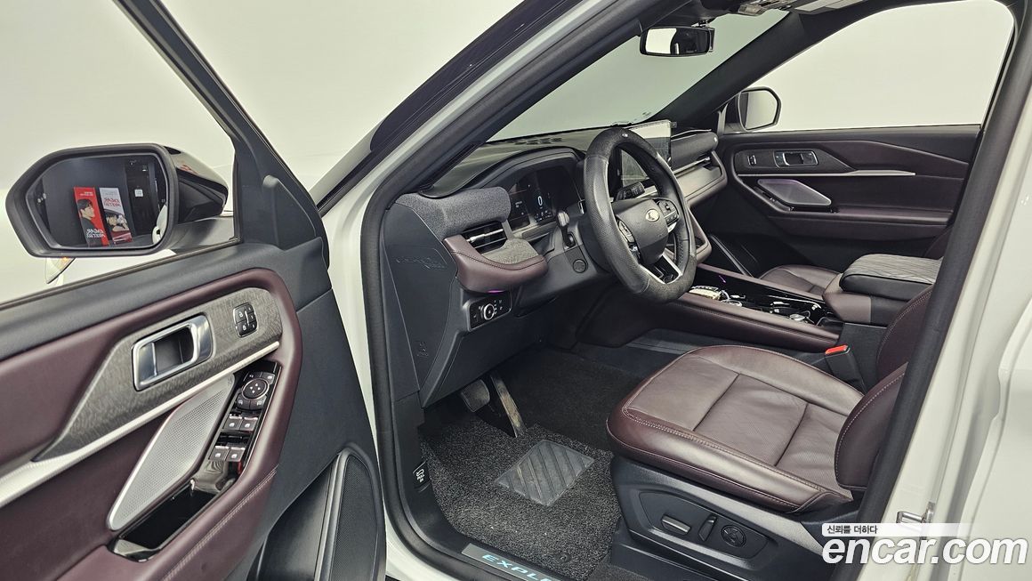 Ford Explorer 2025