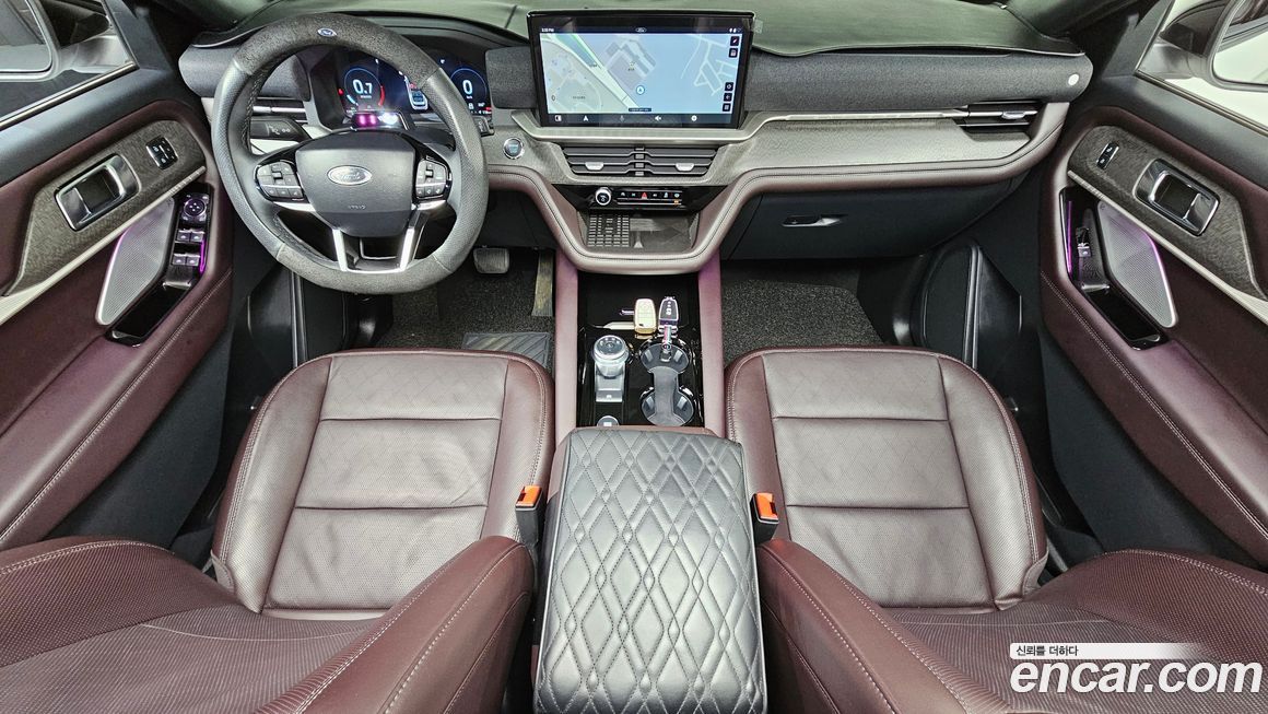 Ford Explorer 2025