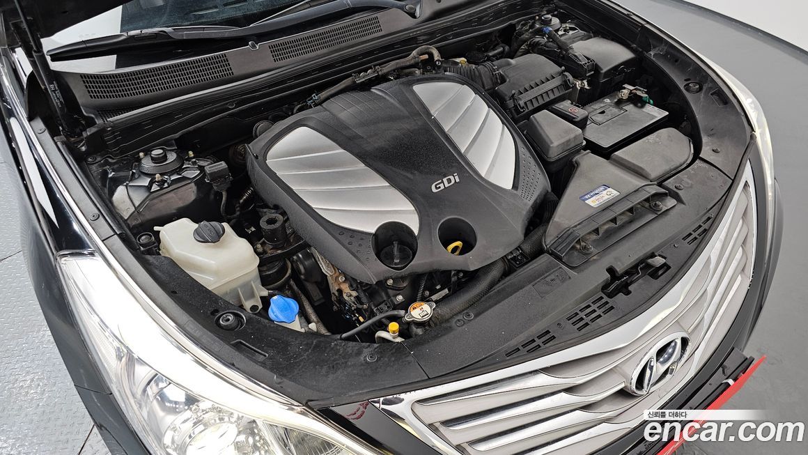 Hyundai Grandeur 2012