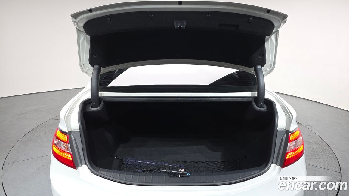 Hyundai Grandeur 2014