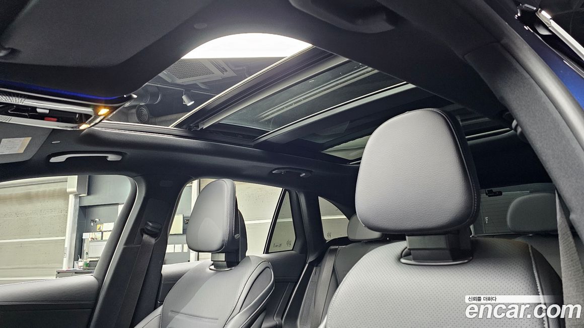 Mercedes-Benz GLC-Class 2024