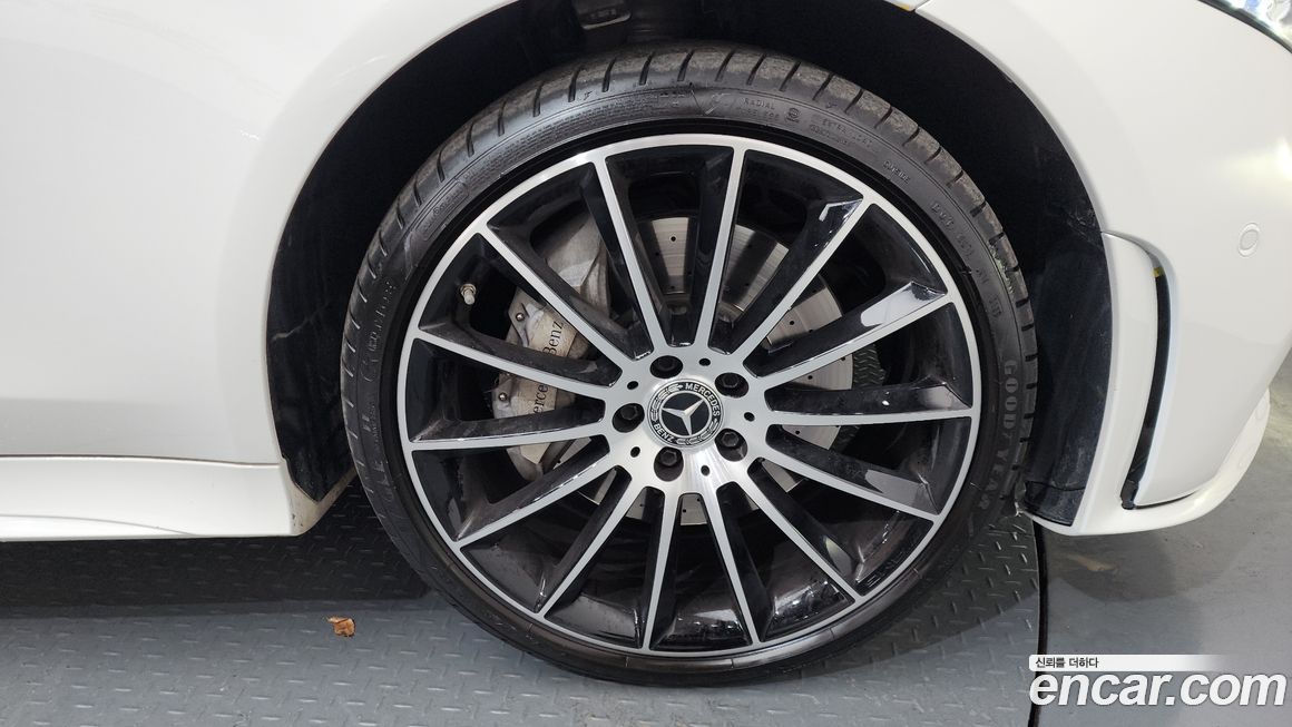 Mercedes-Benz CLS-Class 2021