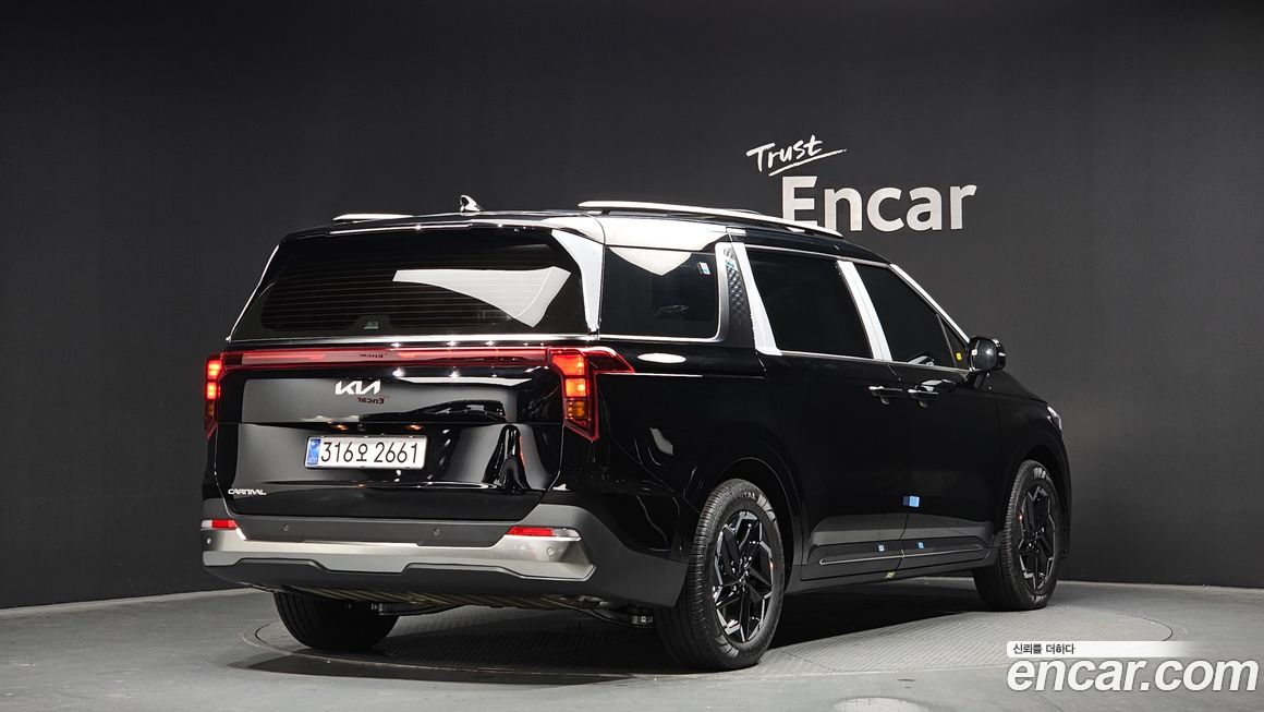 Kia Canival 2025