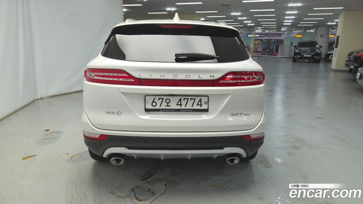 Lincoln MKC 2018