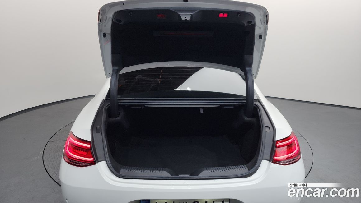 Mercedes-Benz CLS-Class 2021