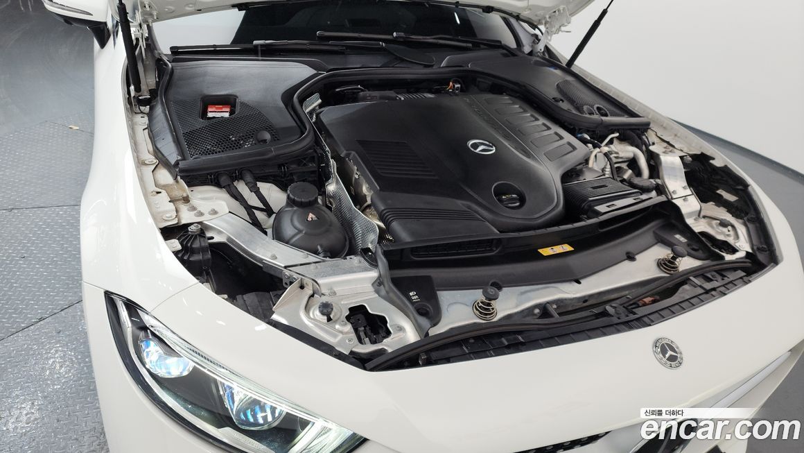 Mercedes-Benz CLS-Class 2021