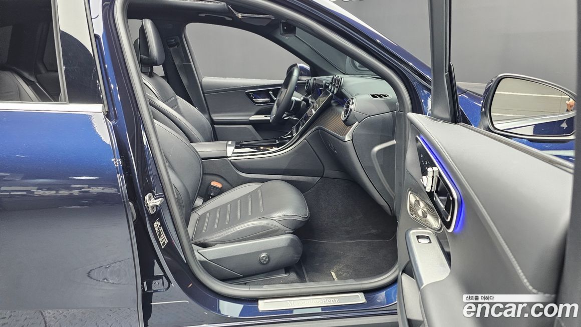 Mercedes-Benz GLC-Class 2024