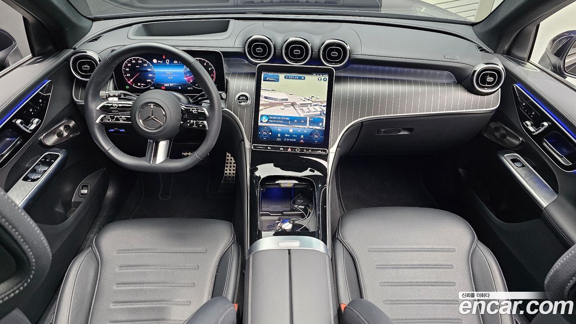 Mercedes-Benz GLC-Class 2024