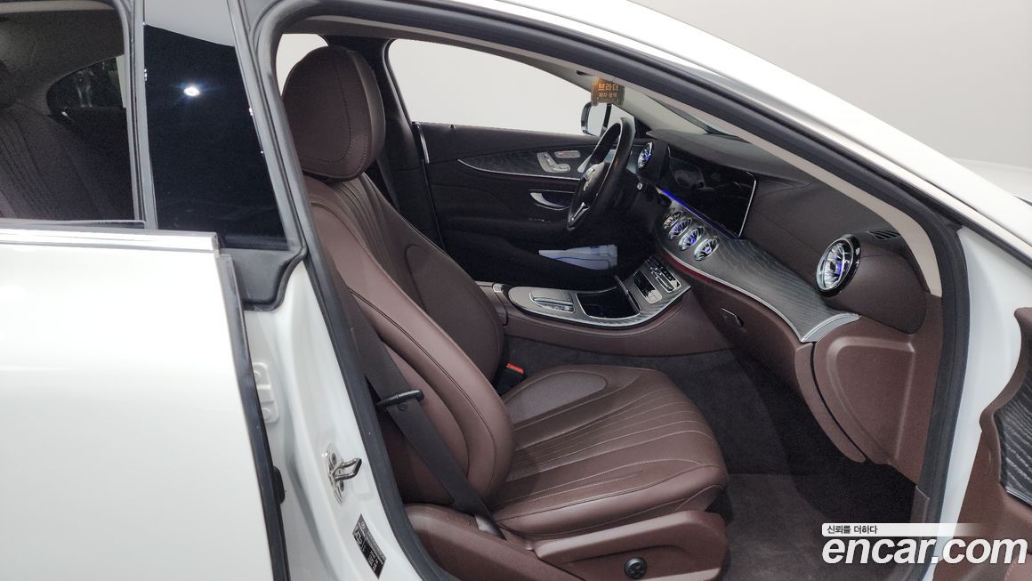 Mercedes-Benz CLS-Class 2021