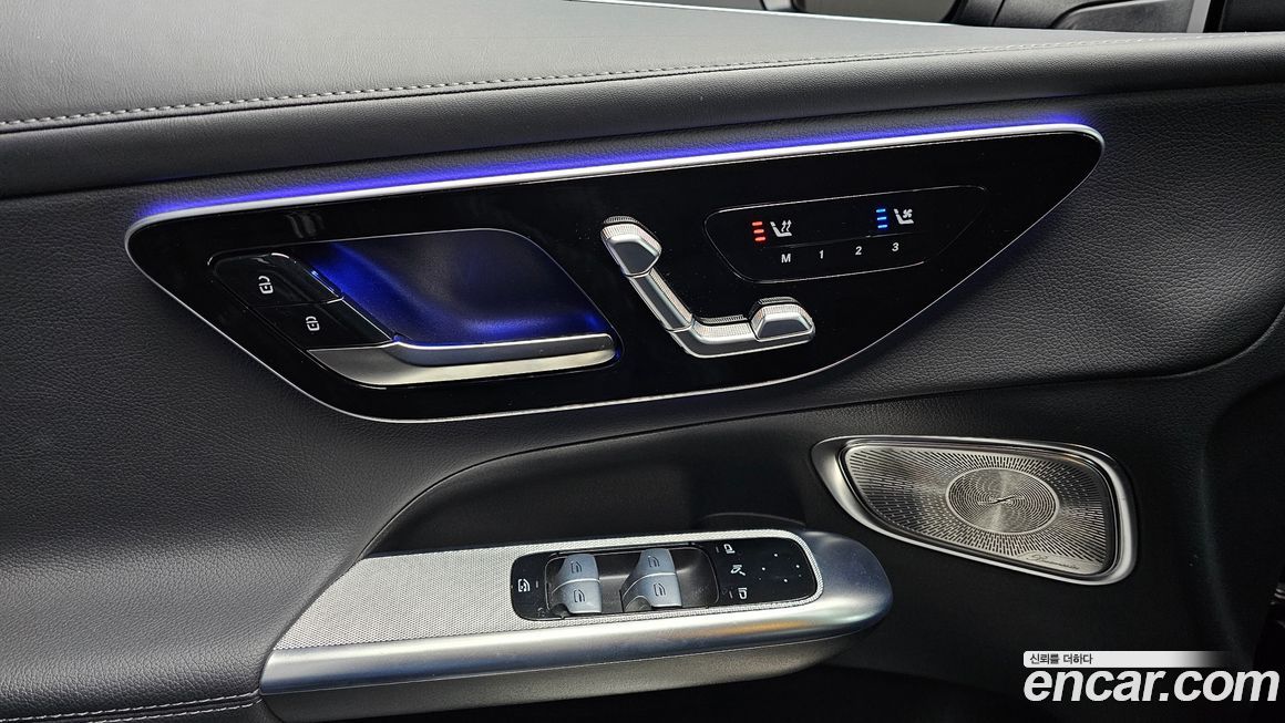 Mercedes-Benz GLC-Class 2024