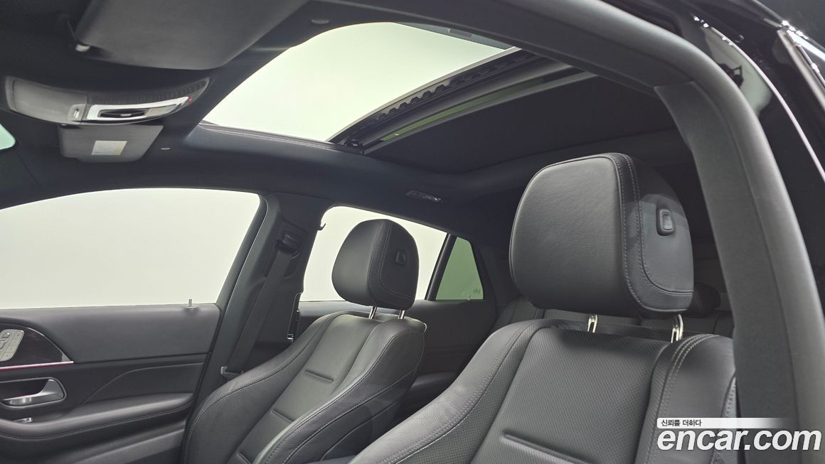 Mercedes-Benz GLE-Class 2021