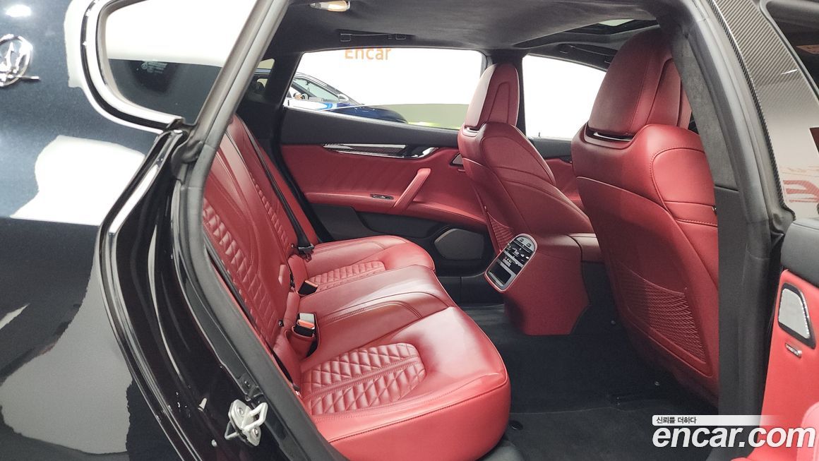 Maserati Quattroporte 2019