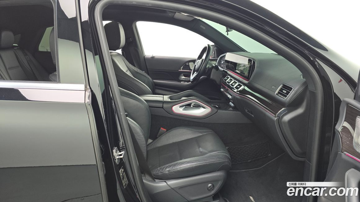 Mercedes-Benz GLE-Class 2021