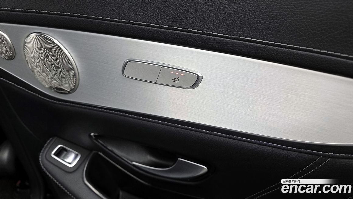 Mercedes-Benz GLC-Class 2021