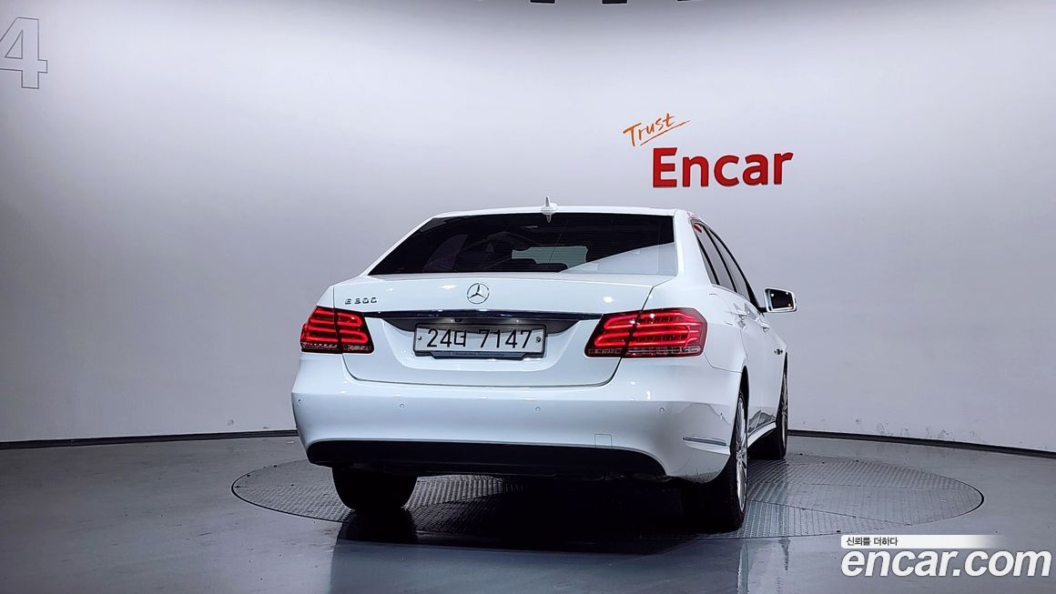 Mercedes-Benz E-Class 2016