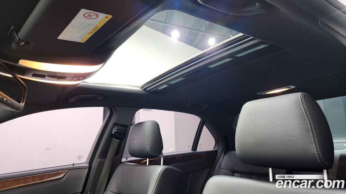 Mercedes-Benz E-Class 2016
