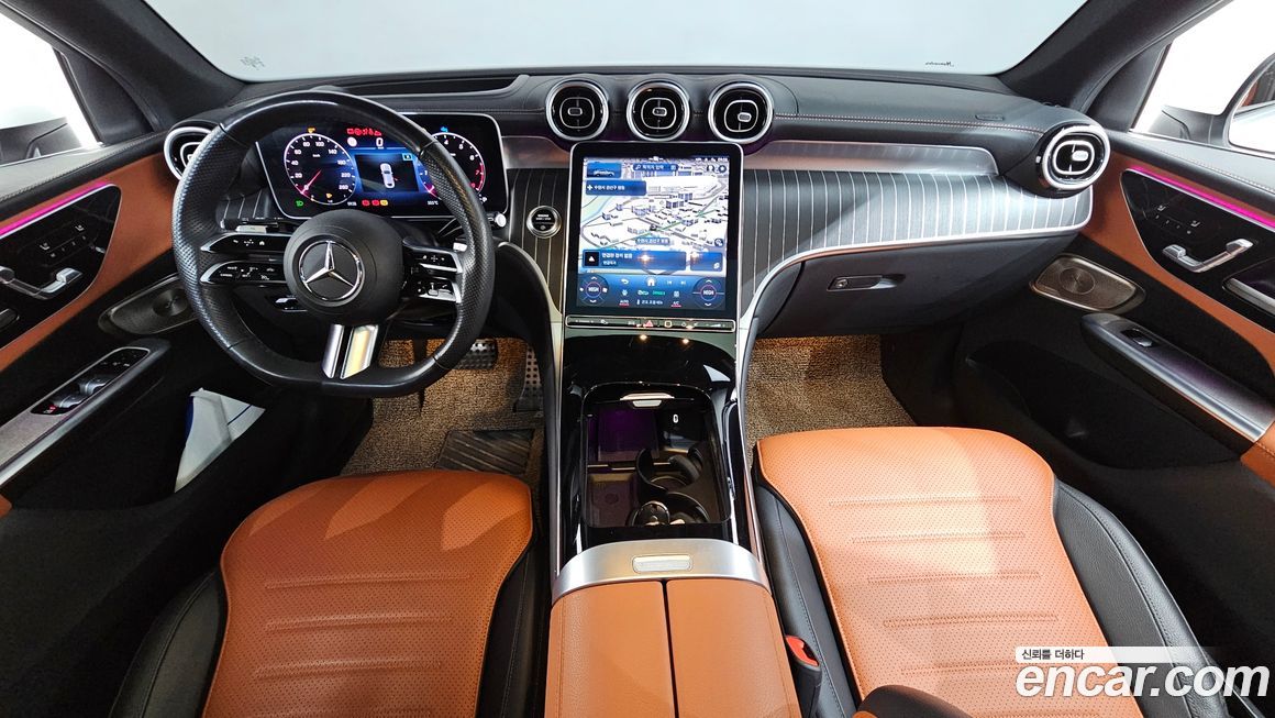 Mercedes-Benz GLC-Class 2024