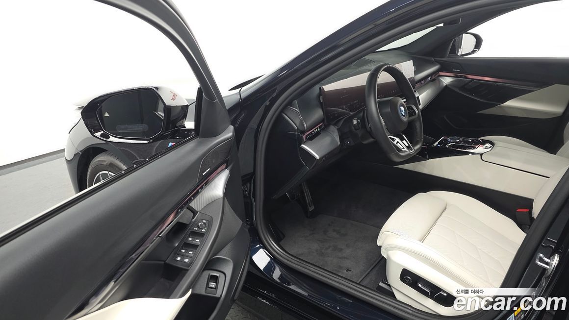 BMW i5 2025