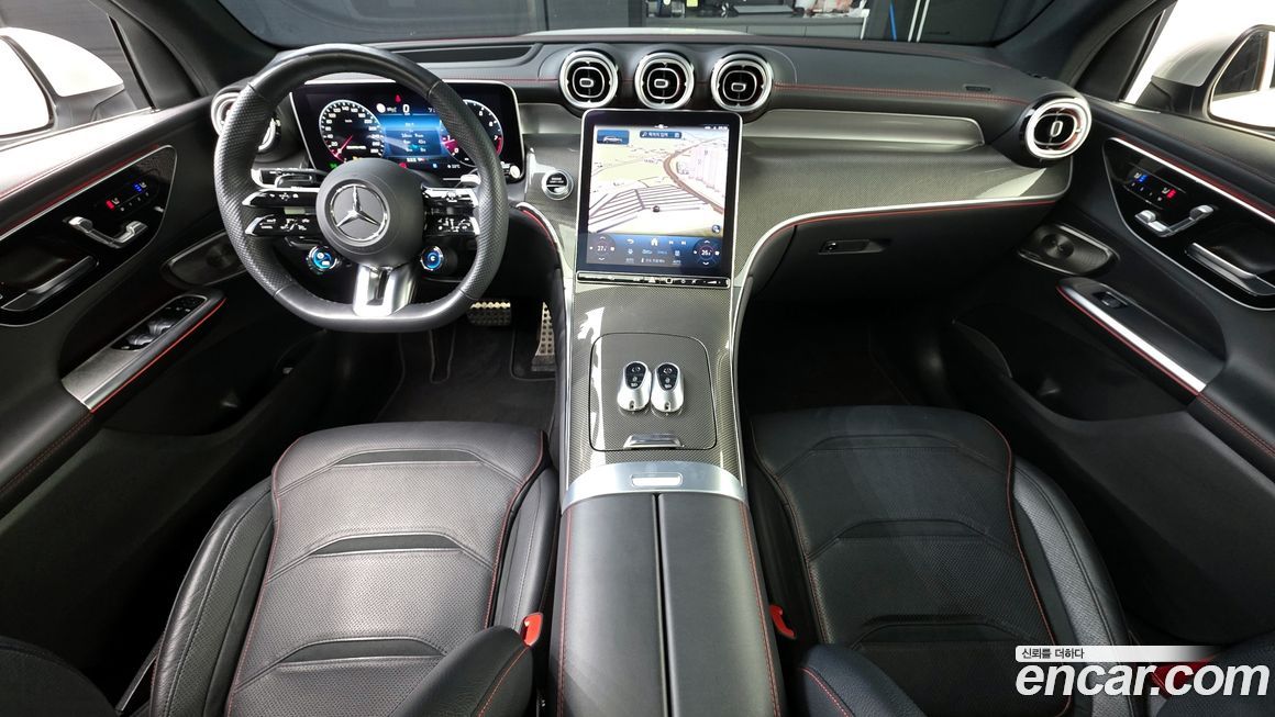 Mercedes-Benz GLC-Class 2024