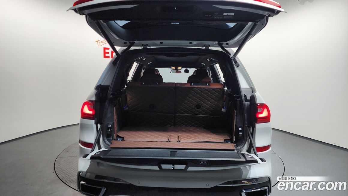 BMW X7 2022