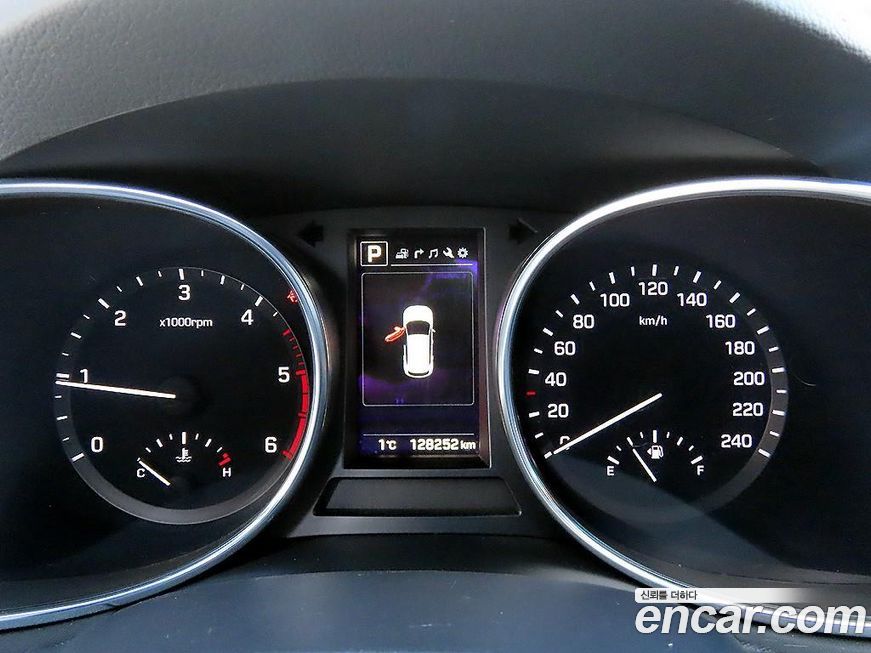 Hyundai Santafe 2016