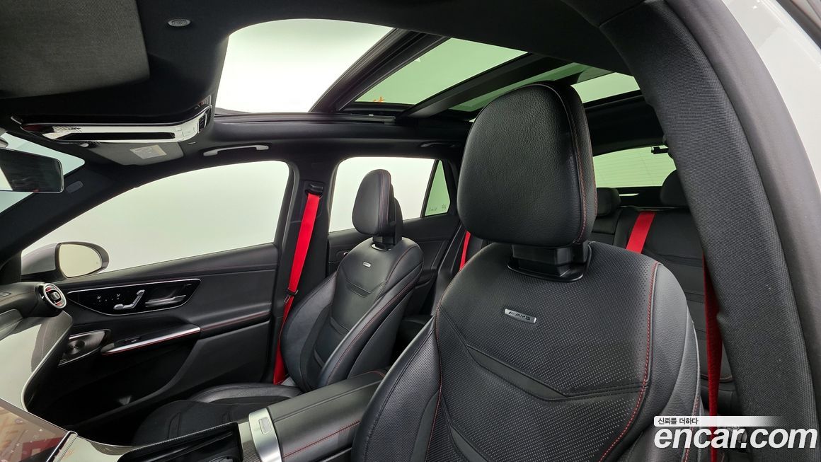 Mercedes-Benz GLC-Class 2024