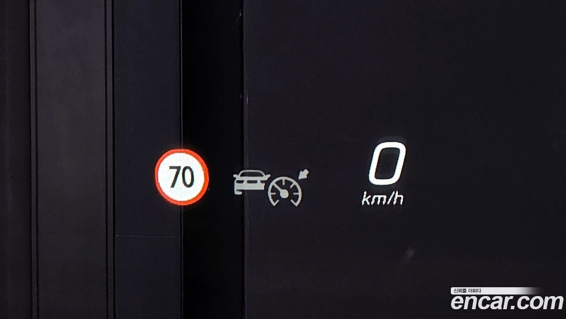 Mercedes-Benz GLC-Class 2024