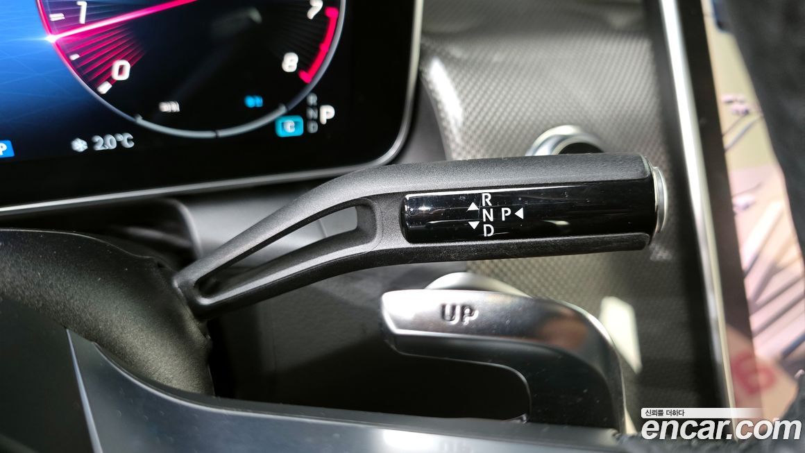 Mercedes-Benz GLC-Class 2024