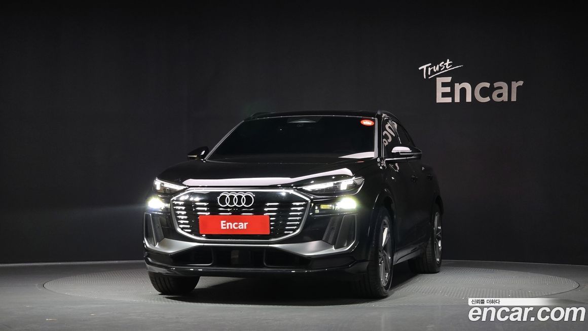 Audi Q6 e-tron 2025